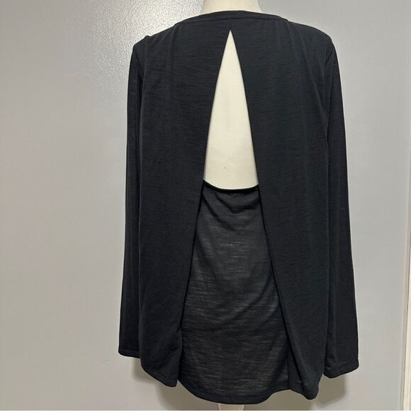 UNDER ARMOUR Heat Gear, Black, Long Sleeve, Open Back, Pullover Top size L - Picture 2 of 5